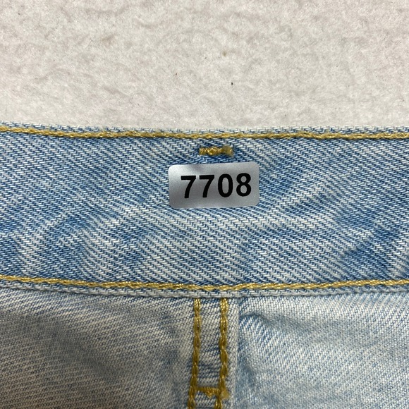 Levi's 501 Denim Shorts Womens 27 Blue Cut Off Light Washed Distressed Frayed - Picture 2 of 8